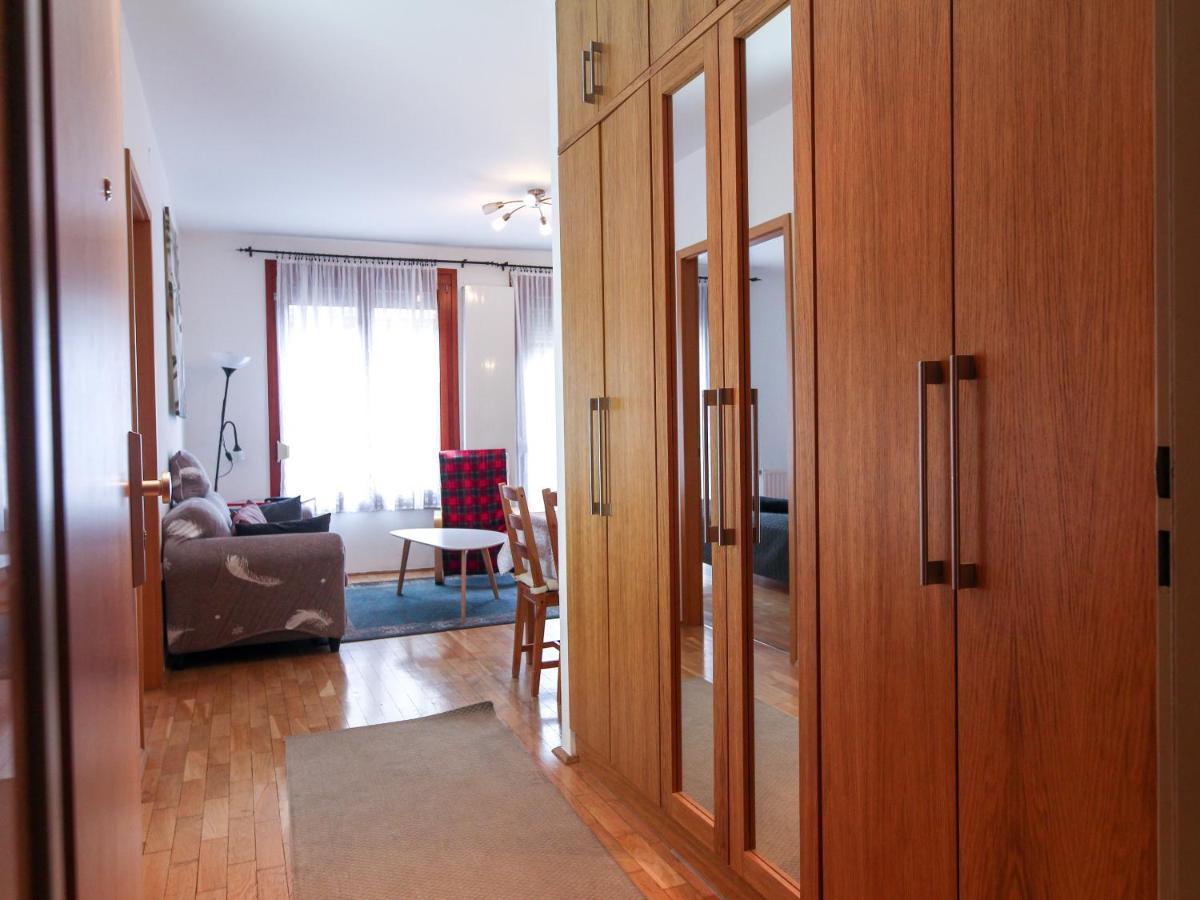 Artemisia Luxury Apartments Balcony Budapest Exterior photo